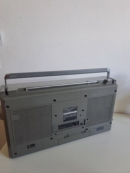sharp gf 8989 магнітофон бумбокс