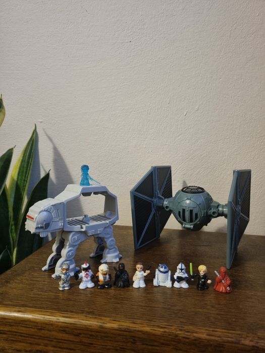 Star wars kolekcjonerski zestaw figurki statek