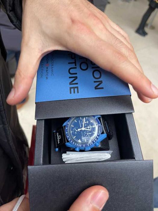 Omega Swatch Neptun SO33N100 Głębiny Kosmosu