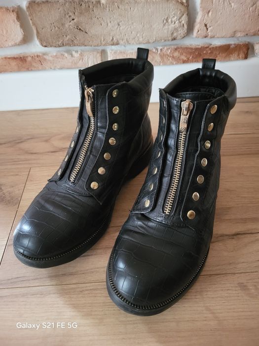Damskie skórzane buty na jesień Guess rozmiar 38/ 39