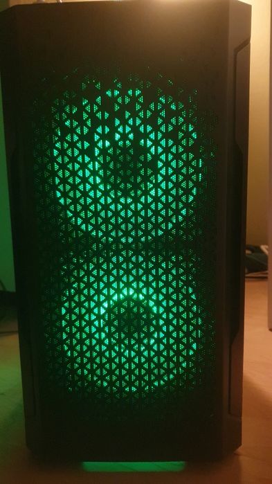 Komputer do gier RTX 5060 Ryzen 5 5500 32 GB RAM