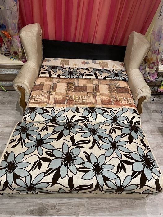 Розкладний диван