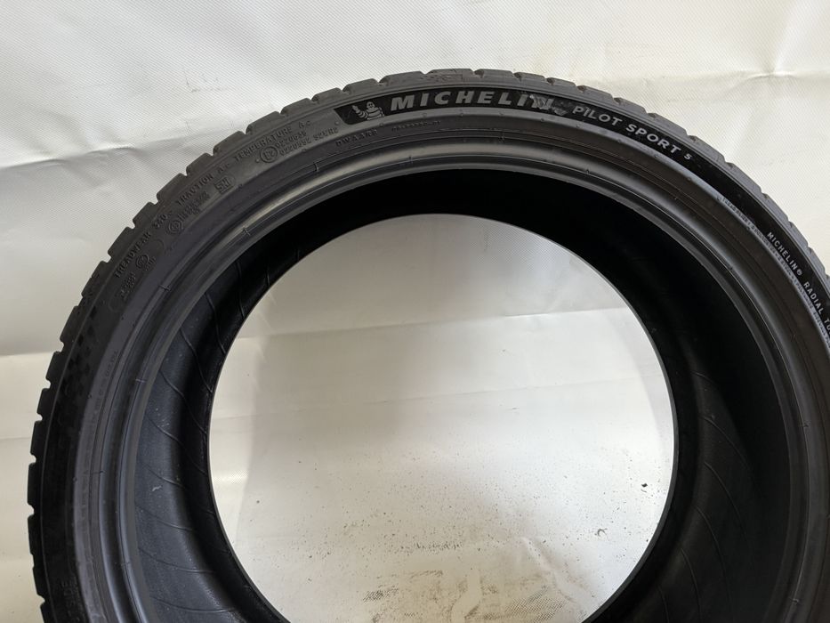 245/35/20 Michelin Pilot Sport 5 95Y 2023R