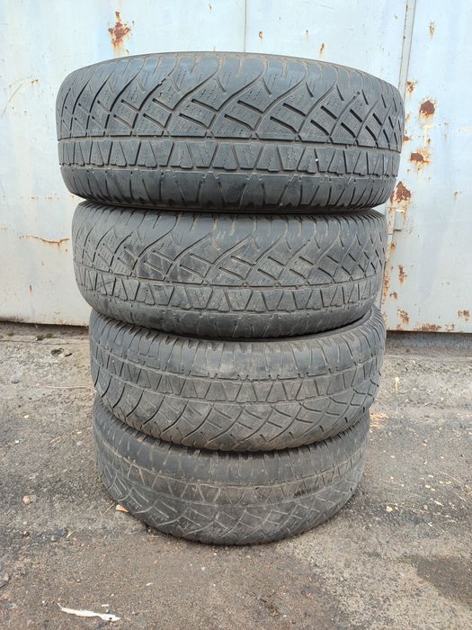 Отдам резину MICHELIN 235/60/18