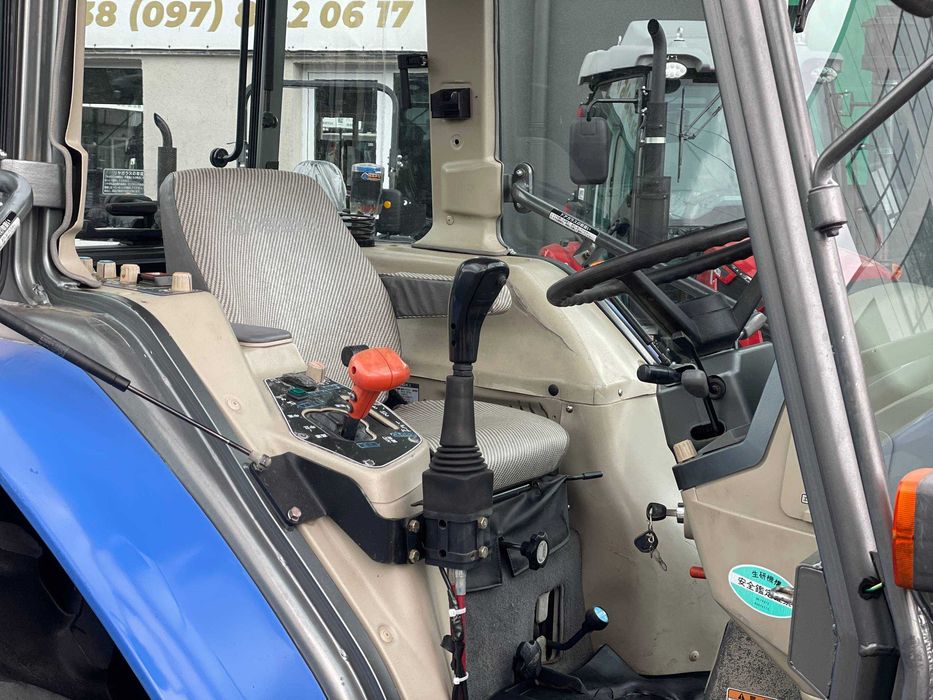 Front ISEKI TJ75 CAB Японський Трактор