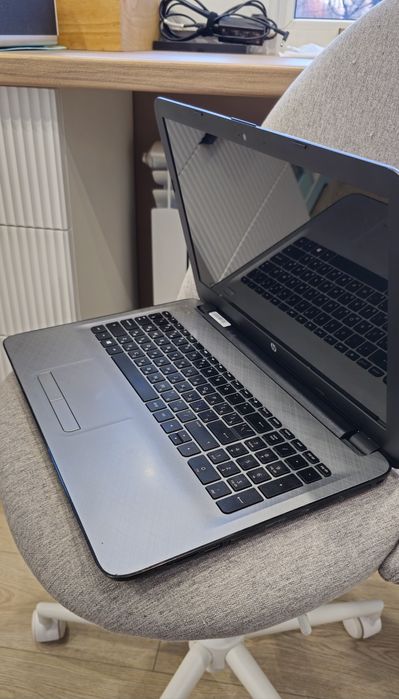 Ноутбук HP Notebook G8 AMD 4-Ядра