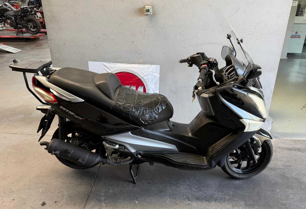 Sym GTS 125I 2012