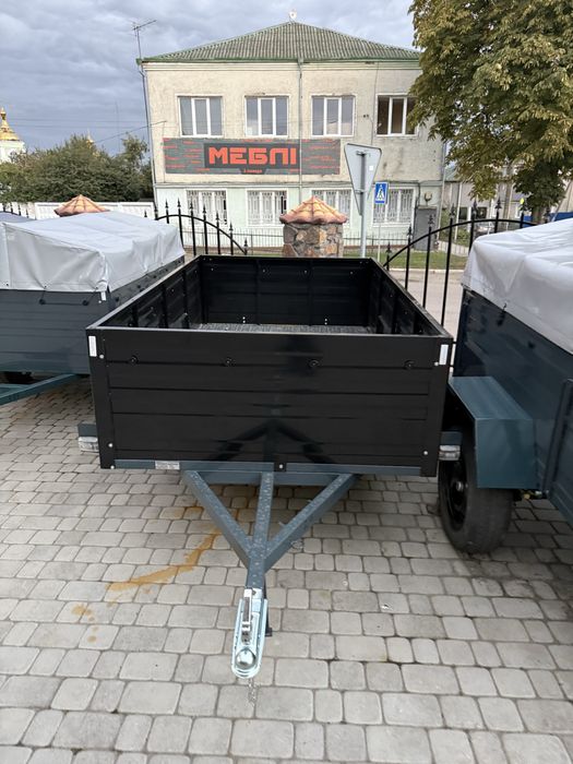 Продаж автомобільного причіпа.