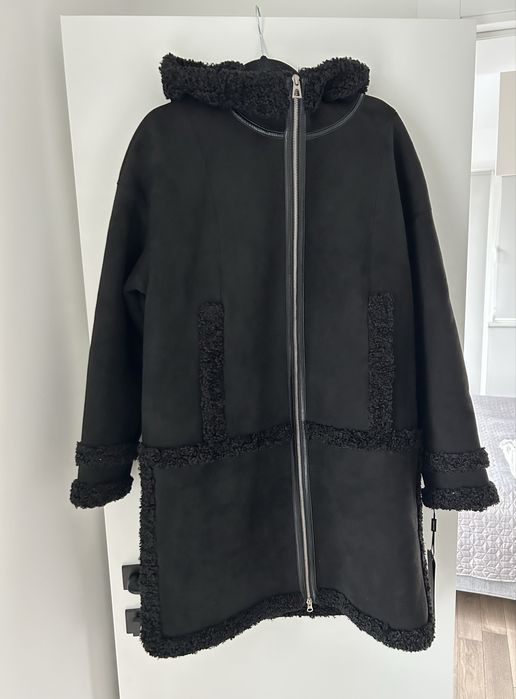 Дублянка з каптуром 52 розмір нова з біркою ! Вигідна пропозиція