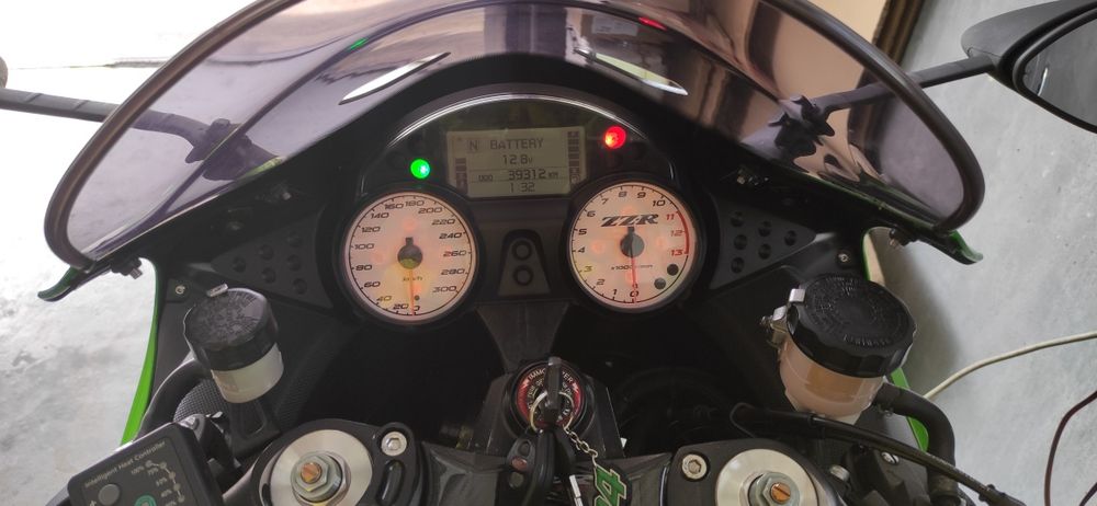 Kawasaki ZZR 1400