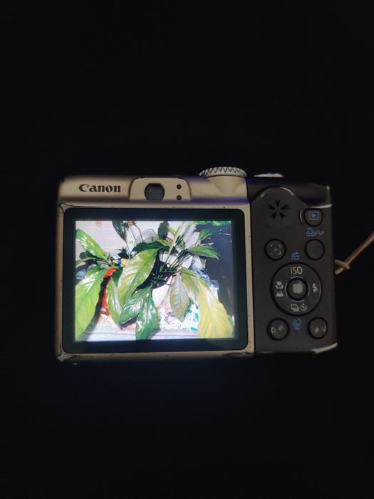 Canon PowerShot A 1000 IS Вінтажна Мильниця фотоапарат фотокамера