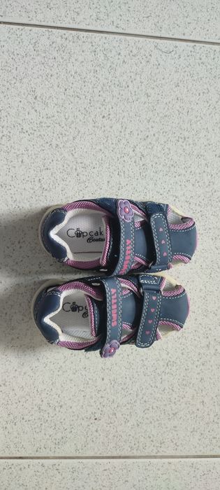 Sandália de criança