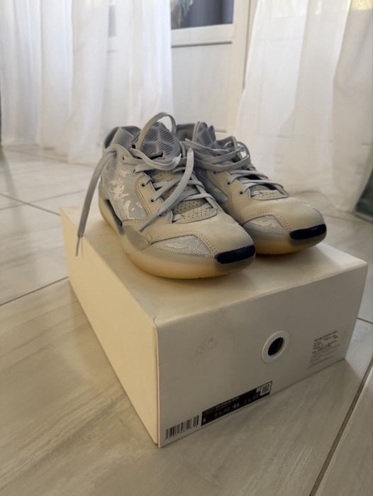 кросівки баскетбольні Jordan 39