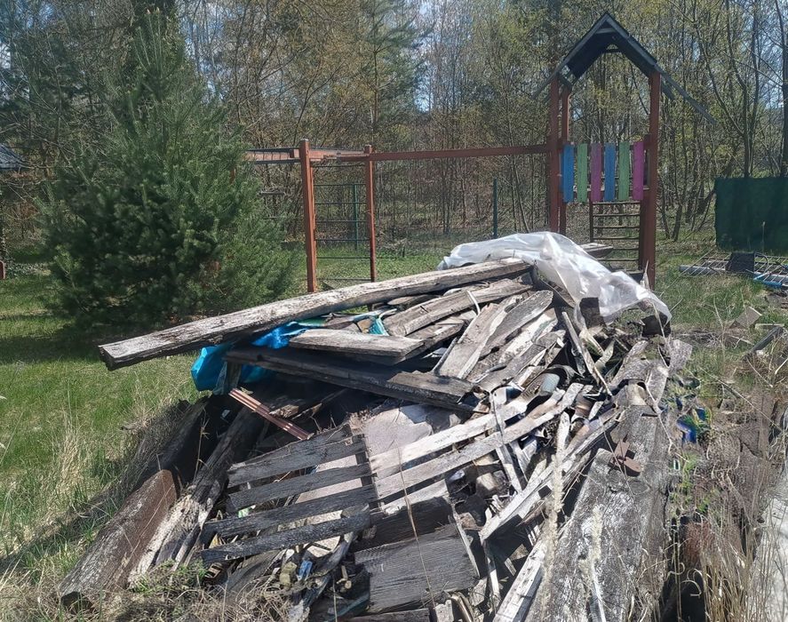 Drzewo stare deski duża ilość