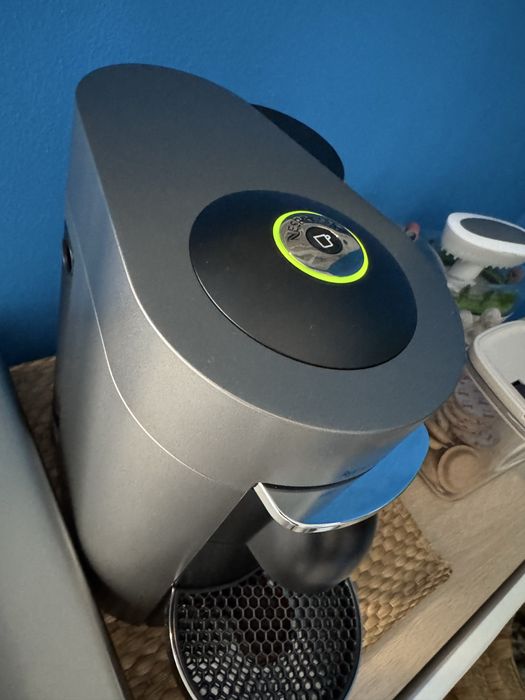Nespresso Vertuo Plus Deluxe c garantia