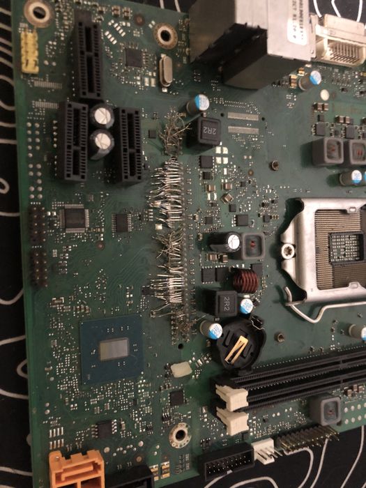 продам материнку  фуджитсу цену предлогайте в лс