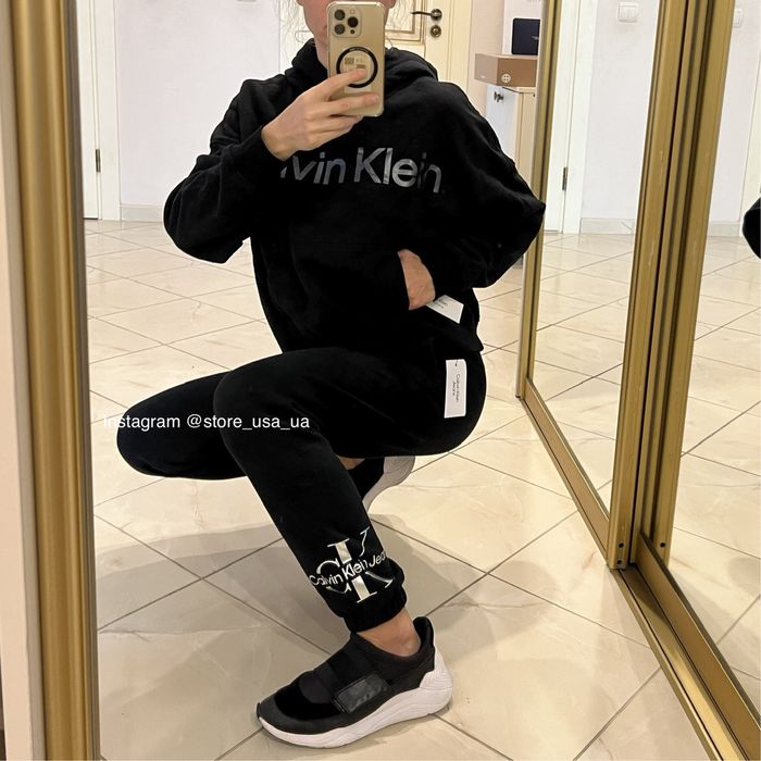 Спортивний костюм на флісі Calvin Klein оригінал