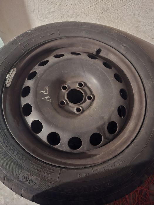 Felgi  16 cali stalowe vw bora opony lato , kołpaki