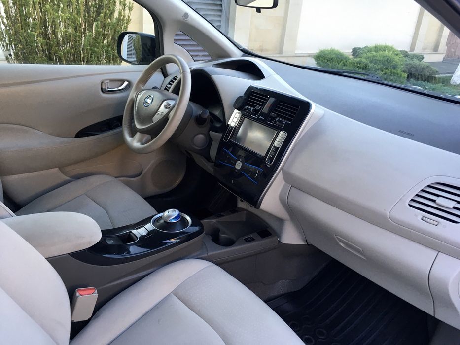 Nissan Leaf, ніссан ліф,нісанчик,електрокар,електроавтомобіль,електро
