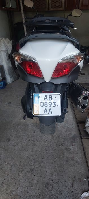 Honda Silwer Wing 400