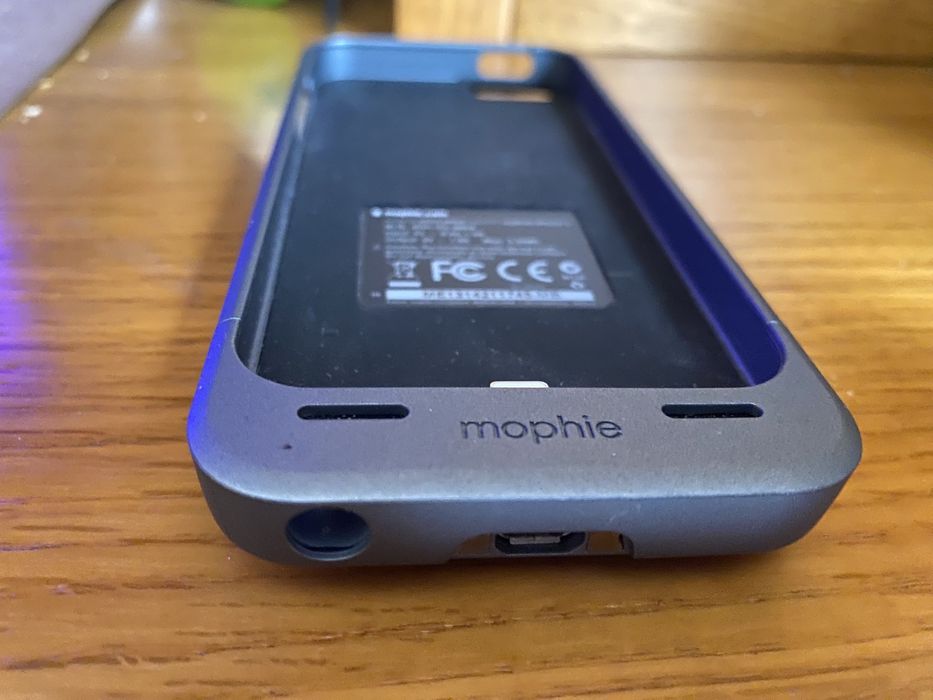Mophie External Battery (iPhone 5/5S)64286129171585122
