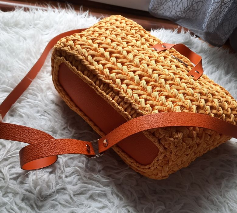 Torebka koszyk handmade melon pomarańczowa skóra pasek kłos