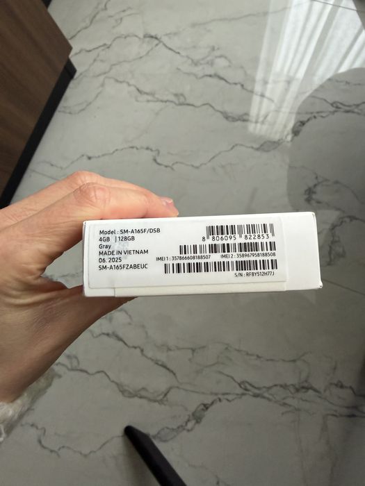 Мобільний телефон Samsung