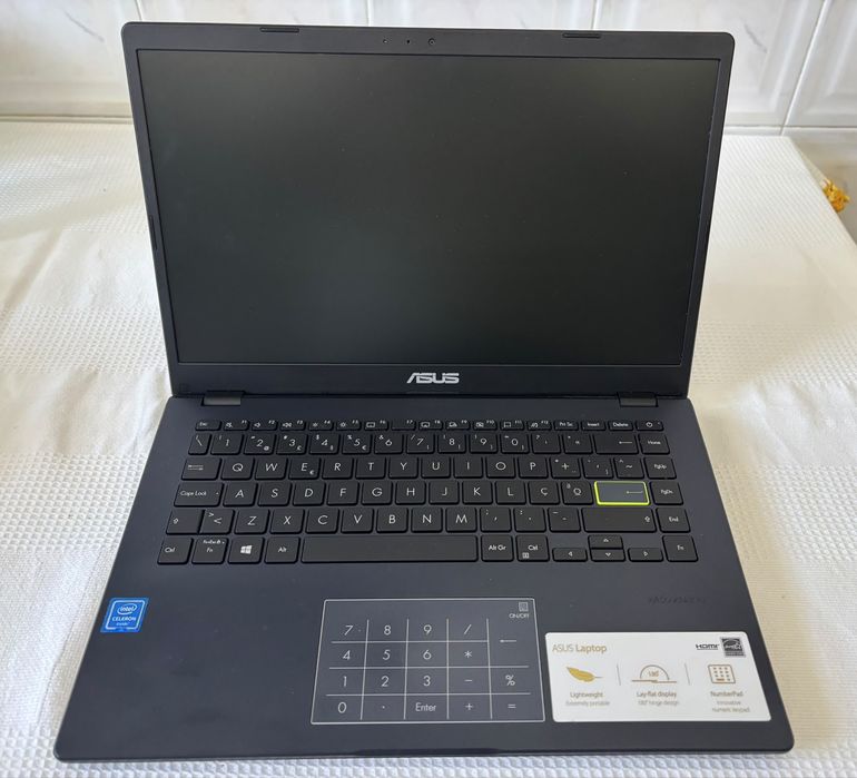 Portatil Asus E410M