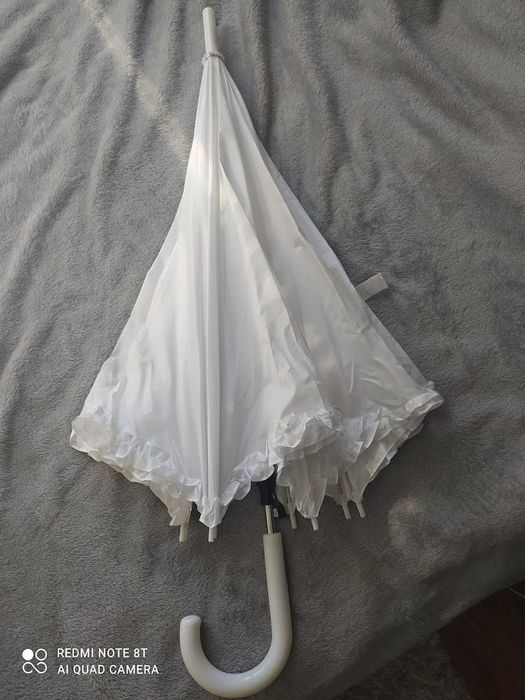 Piękna suknia ślubna