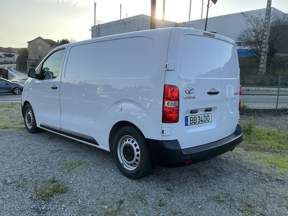 Toyota Proace Verso Caixa de Frio