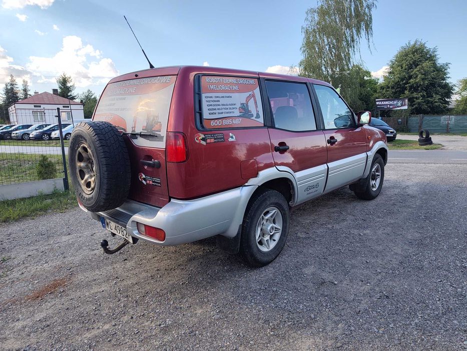 Nissan Terrano 2.7 TD