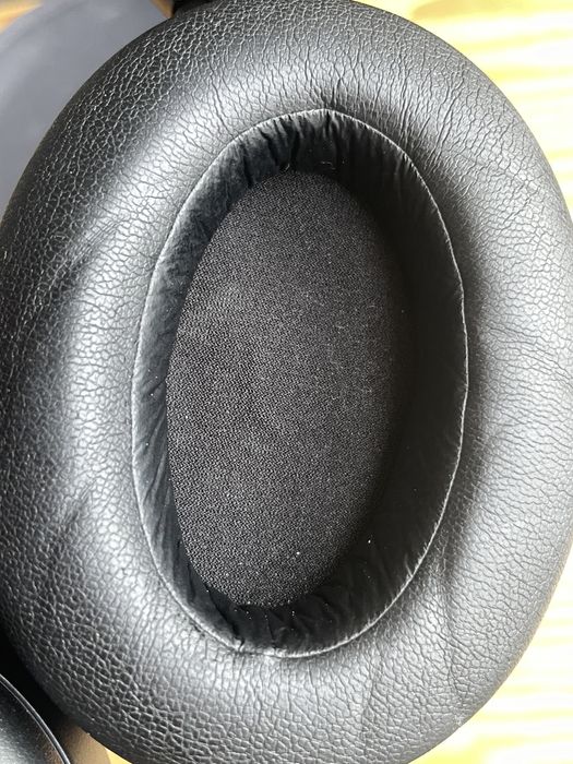 Sluchawki zamkniete Sony WH-XB910N