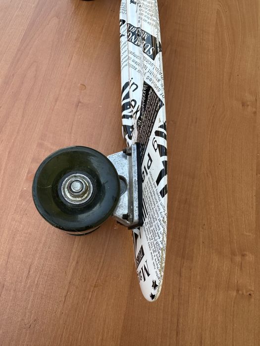 Скейтборд в хорошем состоянии