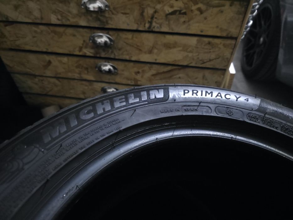 Pneus Michelin 205 55 R16