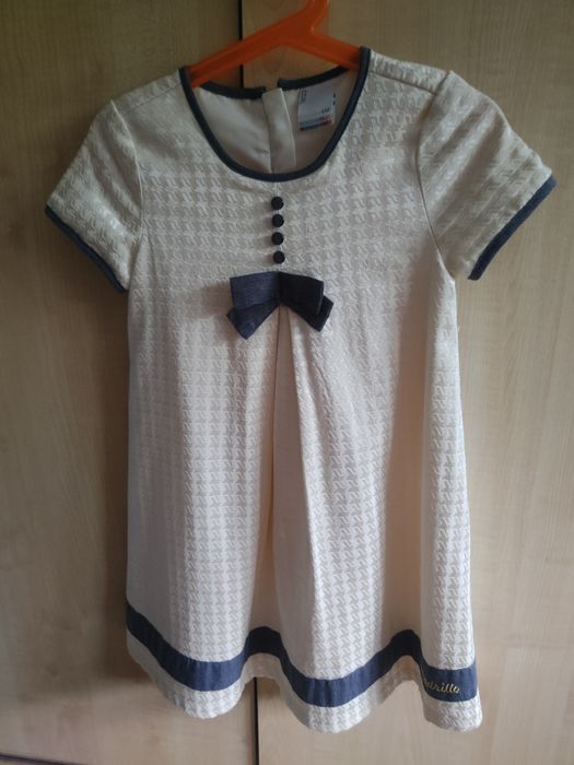 Elegancka sukienka dla dziewczynki Cocodrillo rozmiar 110.
