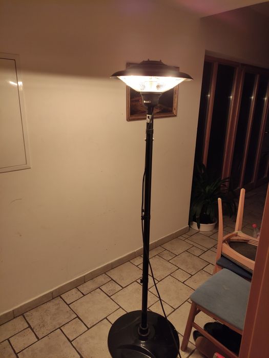 Lampa Tarasowa Infrarot z funkcją grzania