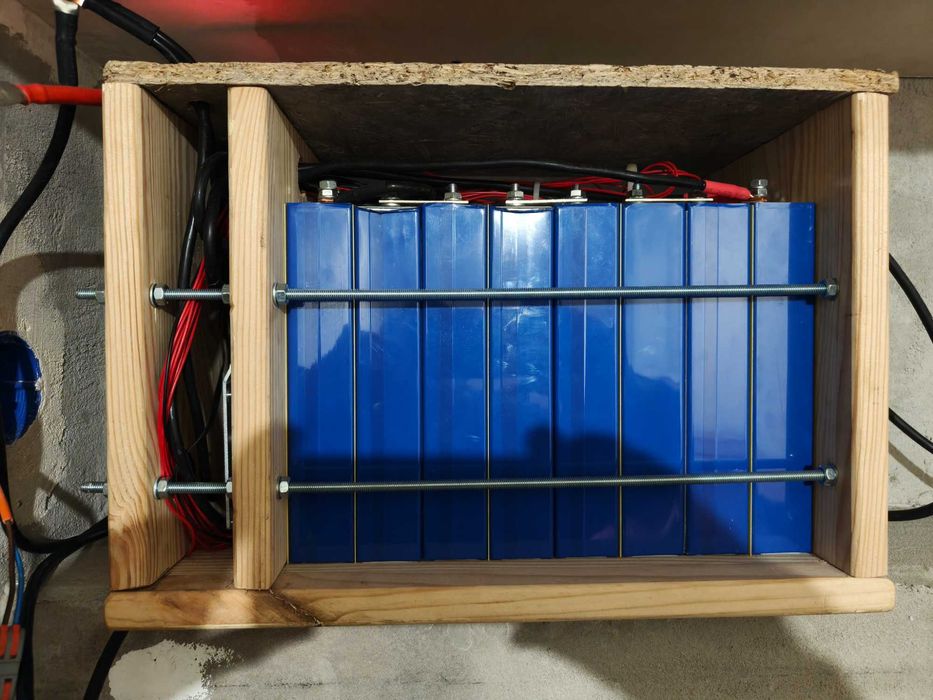 Акумулятор LiFePo4 12/24V EVE 105/210Ah 2688Wh