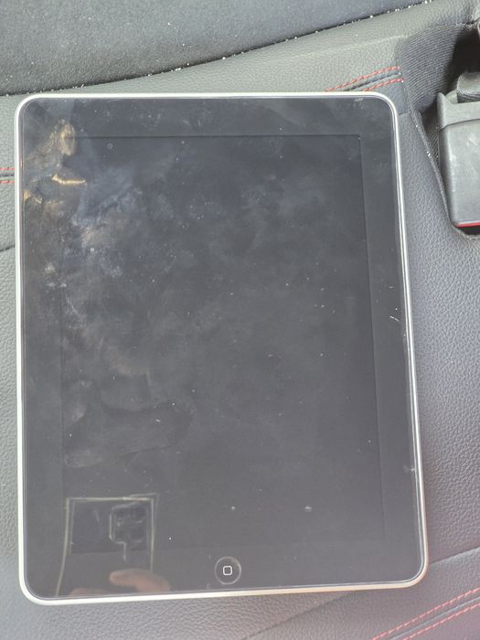 Ipad 1 geracao A1219 9.7 16GB (nao liga)