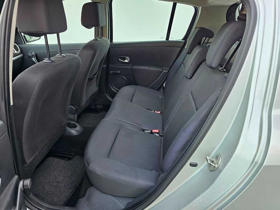 Renault Clio 1.2i 16v 75Cv 03/2009