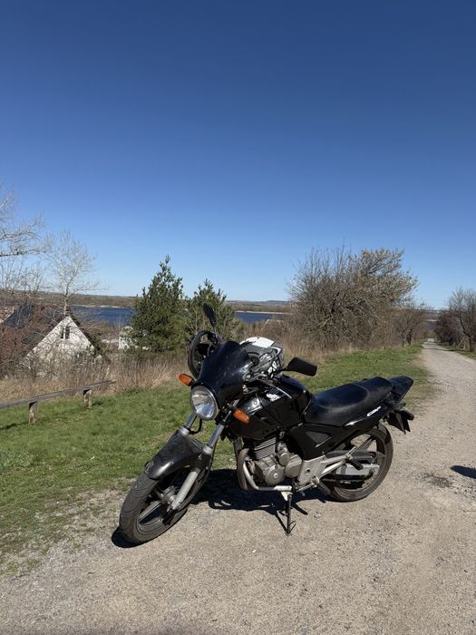 мотоцикл honda cbf 250.