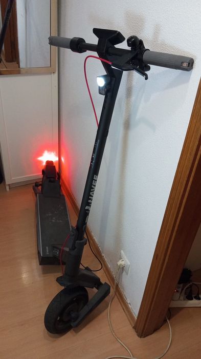Trotinete NAVEE 8 meses de compra e 4 meses de uso.
