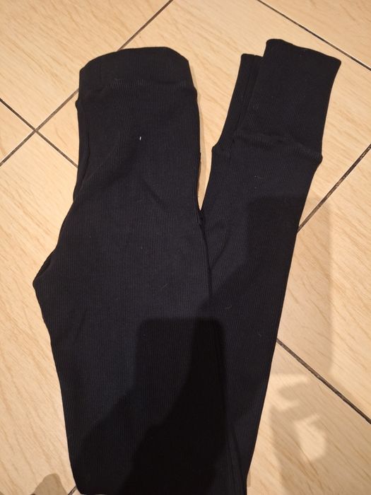 Leginsy prążkowane czarne S
