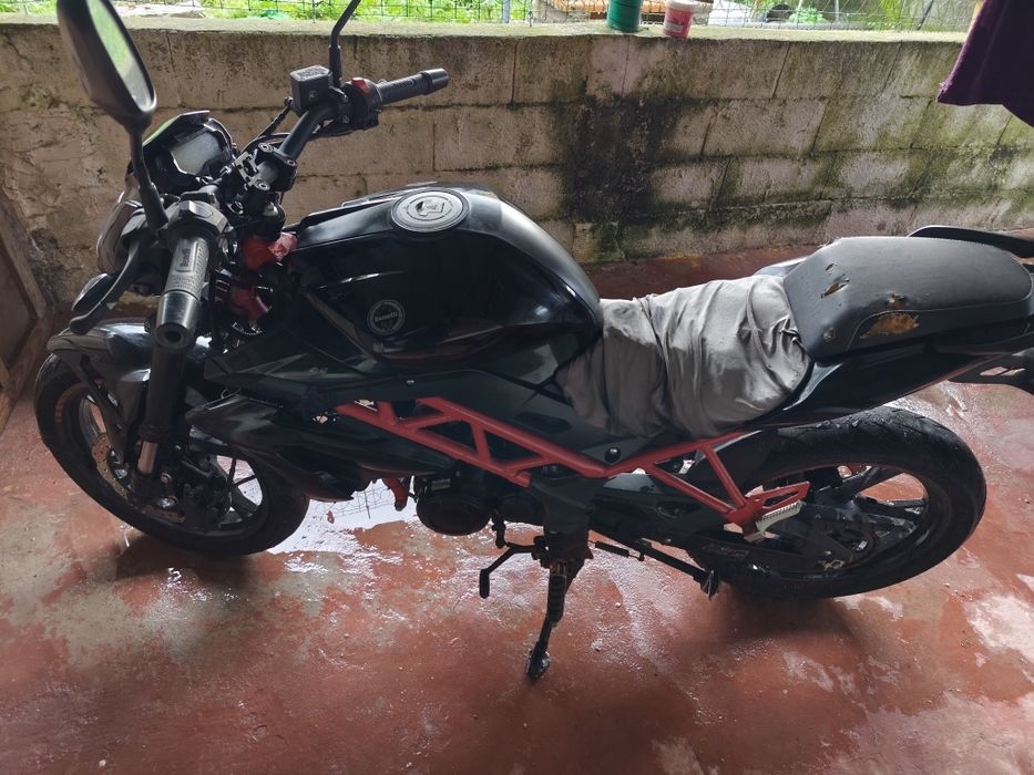 Benelli BN125 6.500km