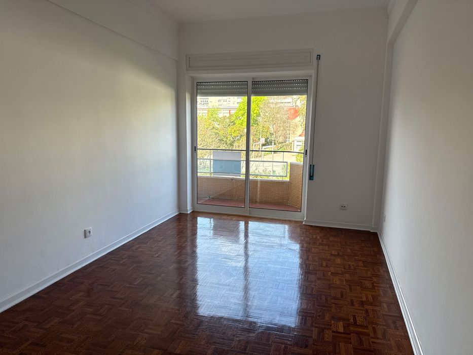 Excelente apartamento T3 no Centro de Almada