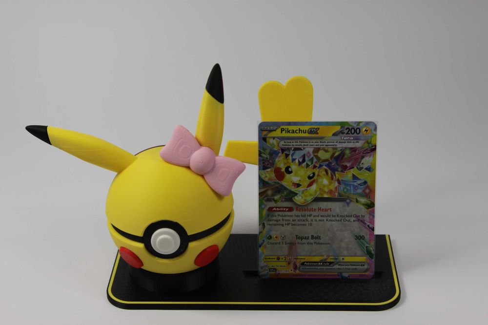 Female Pikachu Ball–Kolekcjonerska figurka Pokémon, idealna na prezent
