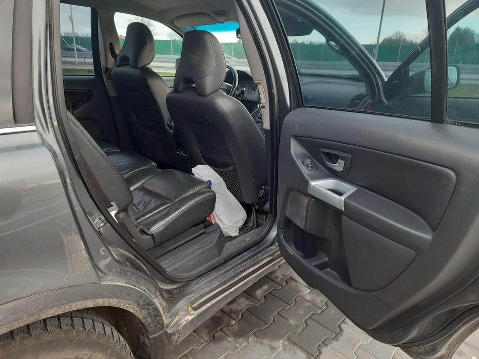 Volvo XC 90 2.4 дизель автомат повний привід