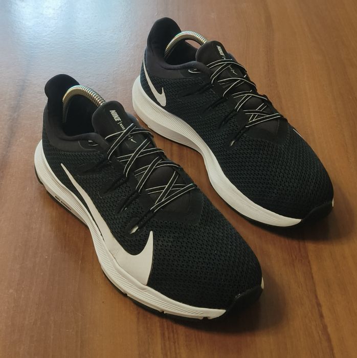 Кросівки спортивні бігові Nike Air Zoom Quest 2 41 розмір