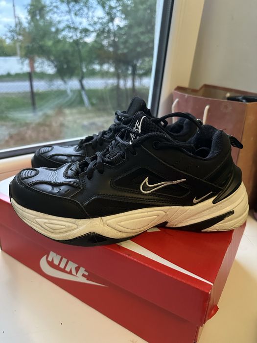 Жіночі кросівки Nike ,шкіряні кросівки