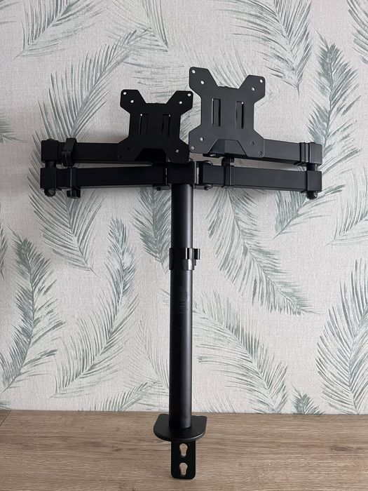 Suporte em Ferro p/ 2 Monitores