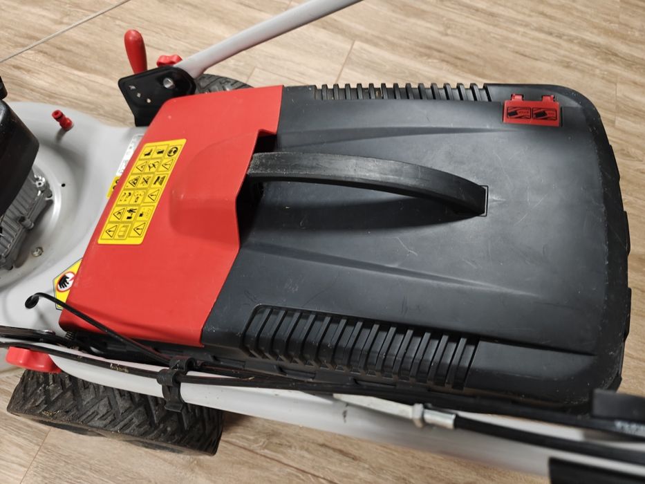 Corta-relvas a gasolina STERWINS PLM1-46B140.5